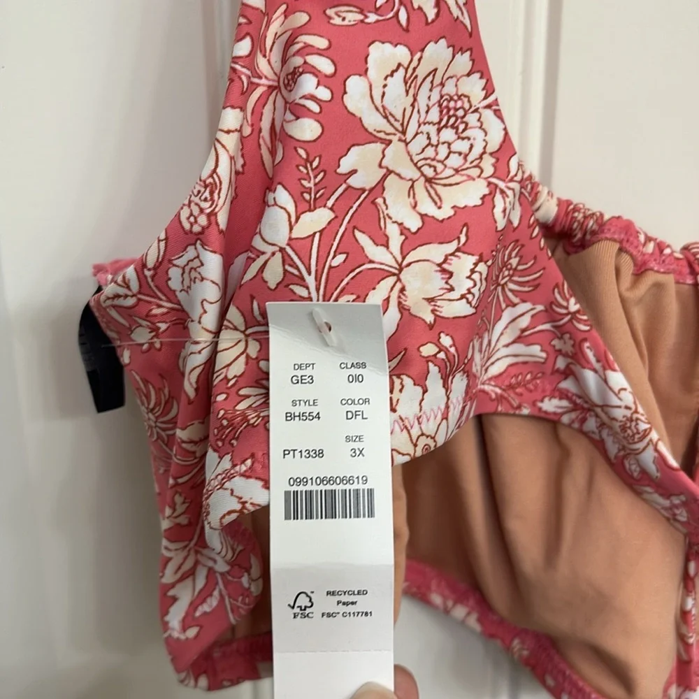 NWT J. Crew Tie-front bikini top and bottoms in tossed floral - Picture 4 of 8